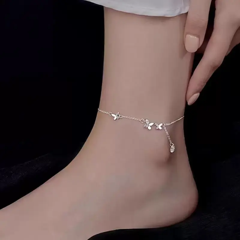 Women's Charm Dangle Anklet - Fine Alloy Chain Jewelry with Gentle Sway
