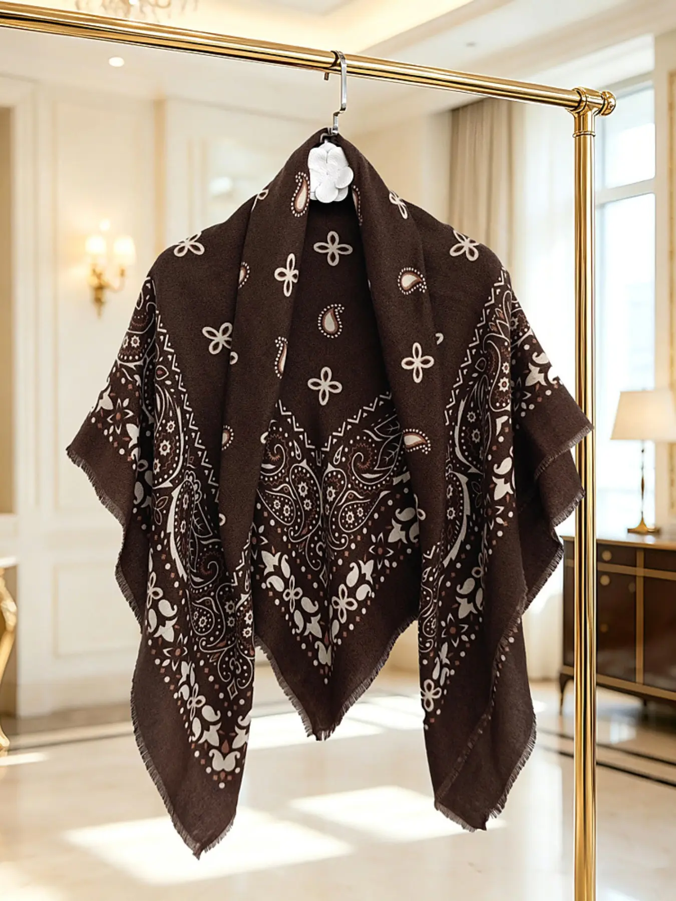 Vintage Cashew Floral Print Square Scarf, Women's Loose-Fit Unique Paisley Print Shawl, Casual Unlined Neck Wrap for All Seasons