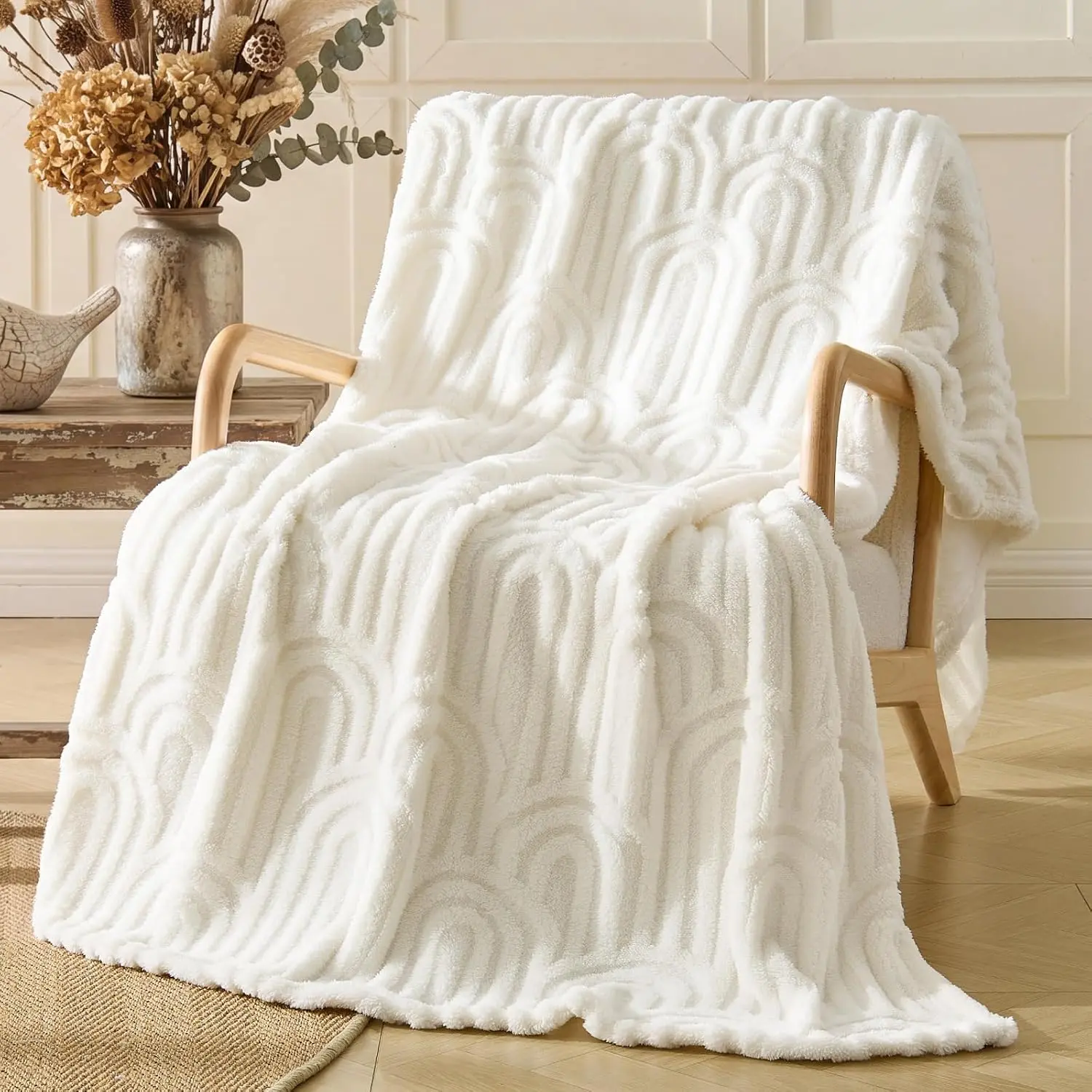 Cream White Boho Fleece Throw Blanket for Couch, 50x60 Inches |  Blanket for Sofa Bed Dorm Room Decor, Luxury Soft Warm Cozy Plush Fuzzy Throw Blankets  for Women, Lightweight