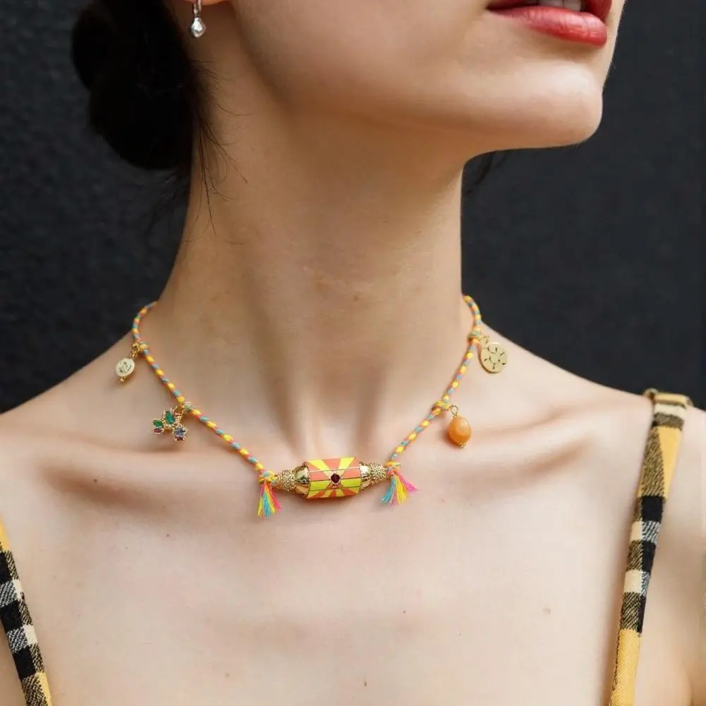 Women's Elegant Hexagonal Dripping Oil Pendant Necklace - Fashionable Female Costume Jewelry with Hand-Woven Fabric Chain, Versatile Daily Wear, Valentine's Day Gift, Ethnic