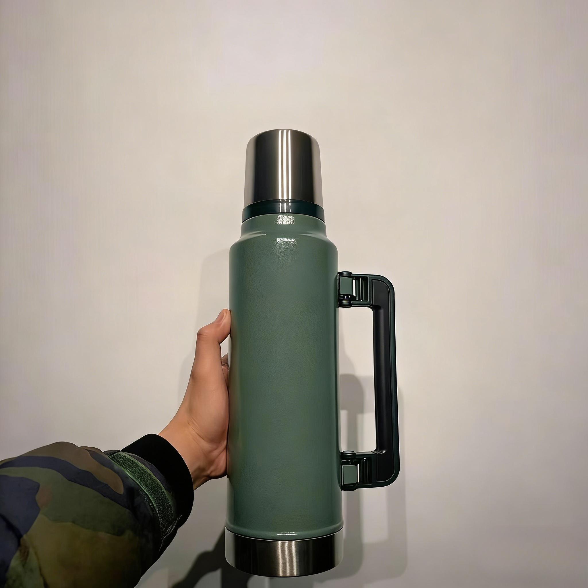 Large Capacity Stainless Steel Thermos, Household Vacuum Flask, Portable Camping & Travel Kettle,1900ML-64oz