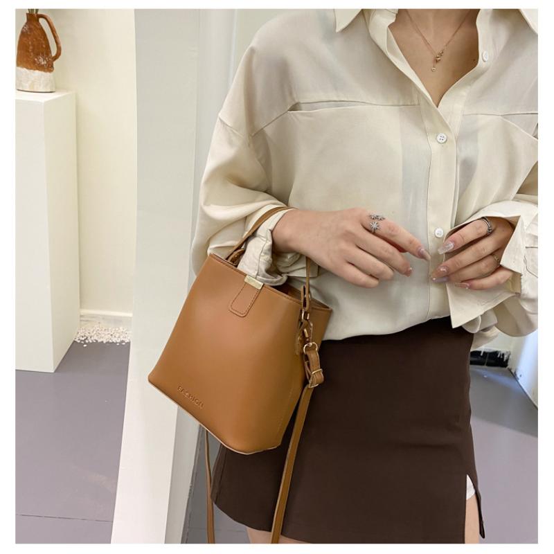 Small Fresh Day Bag Women's Popular Handheld Crossbody Bucket