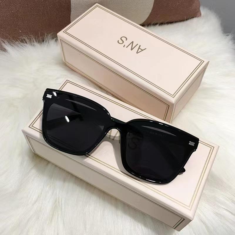 2026 Hot-Selling Internet Celebrities Sunshade Sunglasses Women's & Men's UV Protection Large Frame Driving Shades