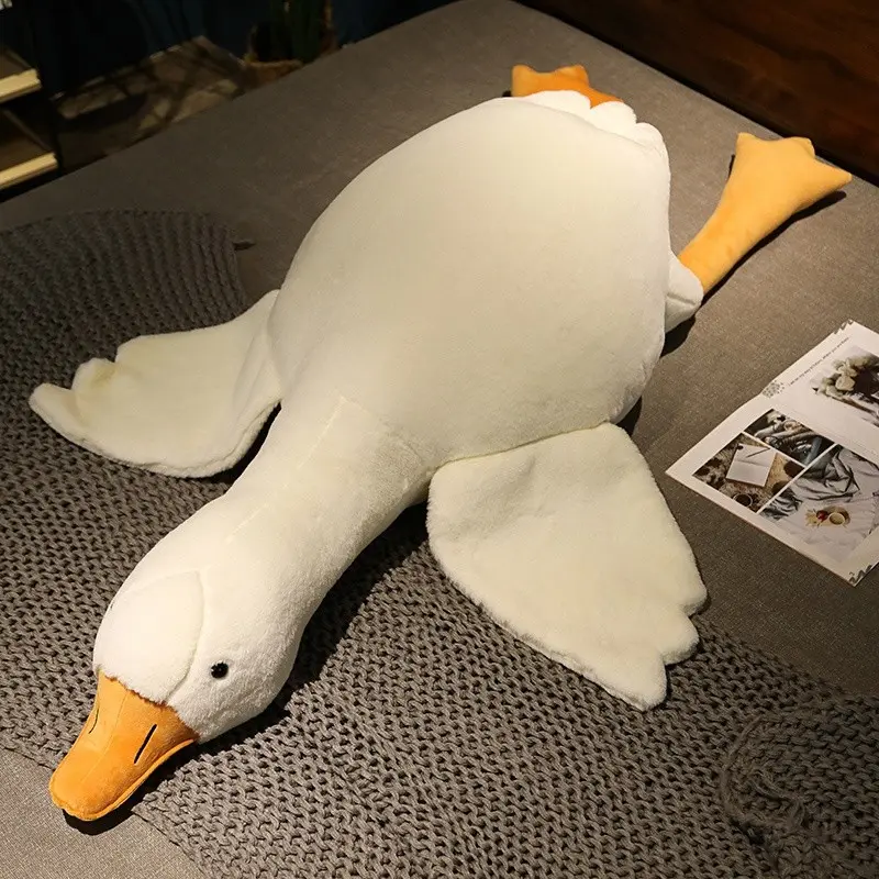 Large goose plush pillow with soft wings, bean-shaped eyes, vibrant mouth, animal figurine, Soft Huggable, large size, high-quality feel, perfect for alleviating sleep anxiety, Ideal as daily gift, birthday gift, Mother’s Day gift