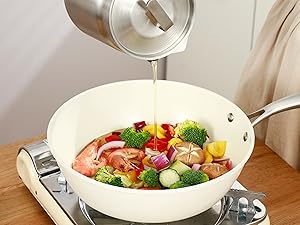 68oz Stainless Steel Oil Filter Pot with Deep Fryer Basket - Kitchen Large Capacity Versatile Oil Strainer Vessel and Bacon Grease Saver for Cooking Grease