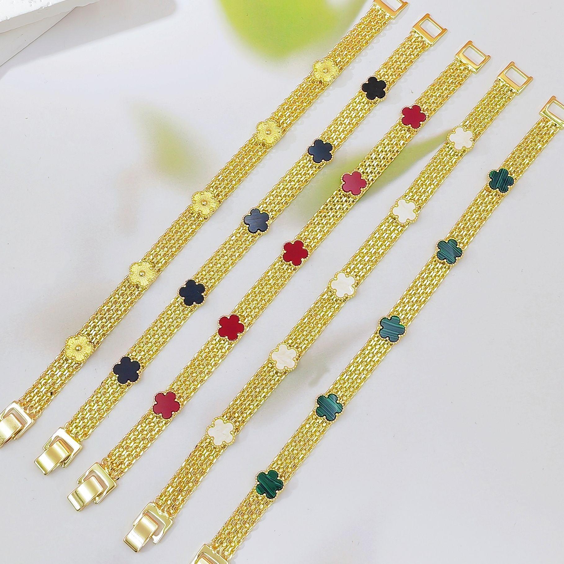 Colorful Clover & Five-Leaf Lucky Bracelet for Women, White Shell Inlaid Design, Trendy Y2K Aesthetic Fashion Jewelry, Dainty & Versatile for Daily Wear, Parties & Holiday Gift Giving