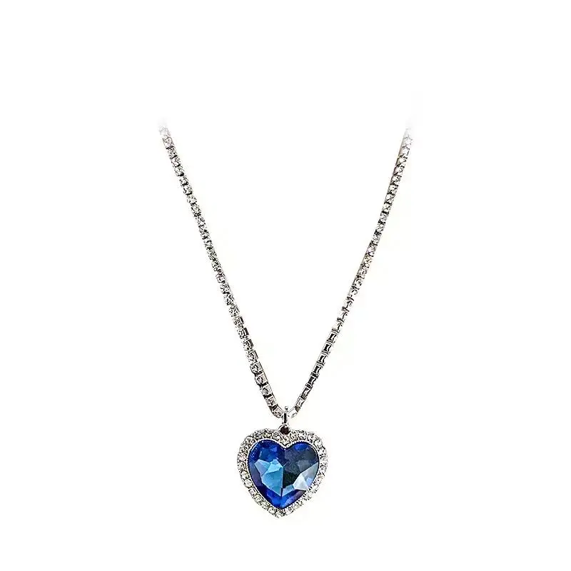 Royal Blue Crystal Heart Pendant Necklace for Women, Elegant Teardrop Jewelry Accessory for Daily Wear Parties and Gift Styling