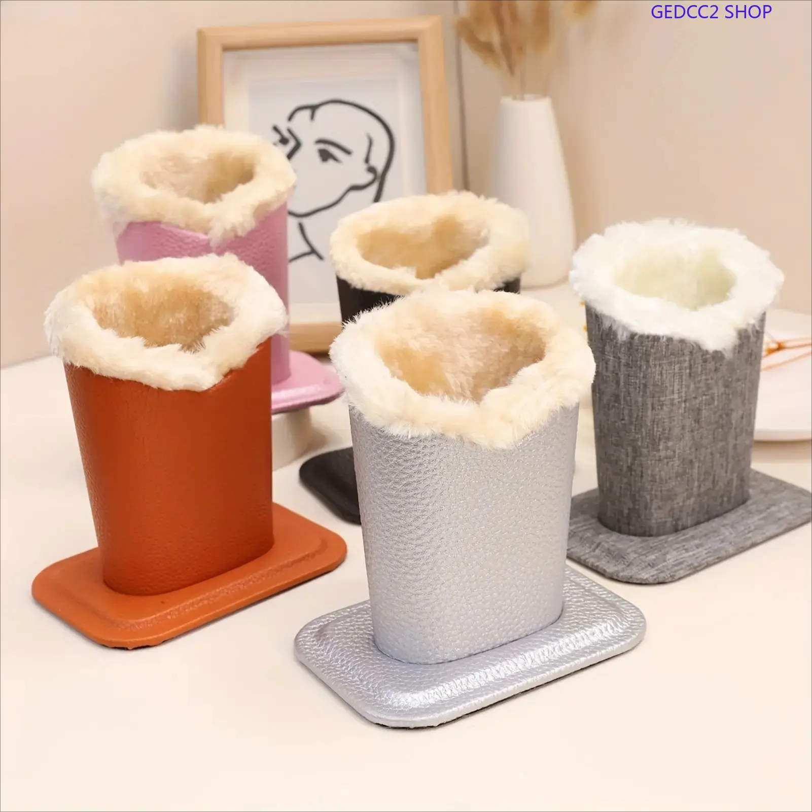 Faux Fur Eyeglasses Holder Stand - Leather Desk Storage Fashion Rack, Soft Cotton Plush Organizer, Desktop Sunglasses & Pen Holder