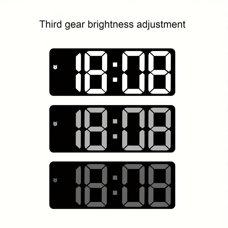 1pc LED Mirror Table Alarm Clock |   Digital Display, USB Powered, Snooze Function, Modern Rectangular Design with Plastic Frame, ≤36V Operating Voltage |   Ideal for Bedroom Or Office Decor