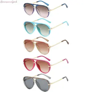 5 Pack Unisex Retro Aviator Sunglasses, Classic Vintage Metal Frames with Gradient Lenses. Lightweight trendy eyewear for daily outfits, driving, outdoor travel and casual summer styling