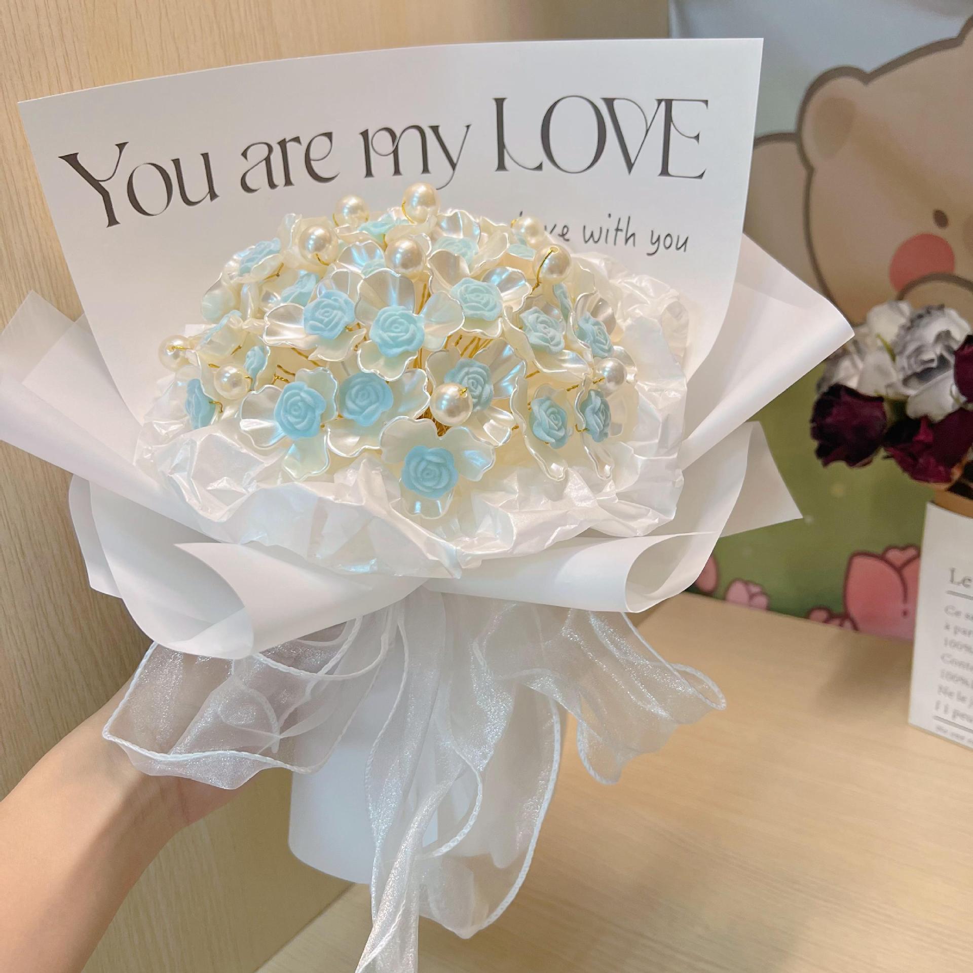 Handmade faux pearl acrylic petal rose bouquet, a floral gift of eternal love, a gift for her, romantic home decoration for Valentine's Day 2026