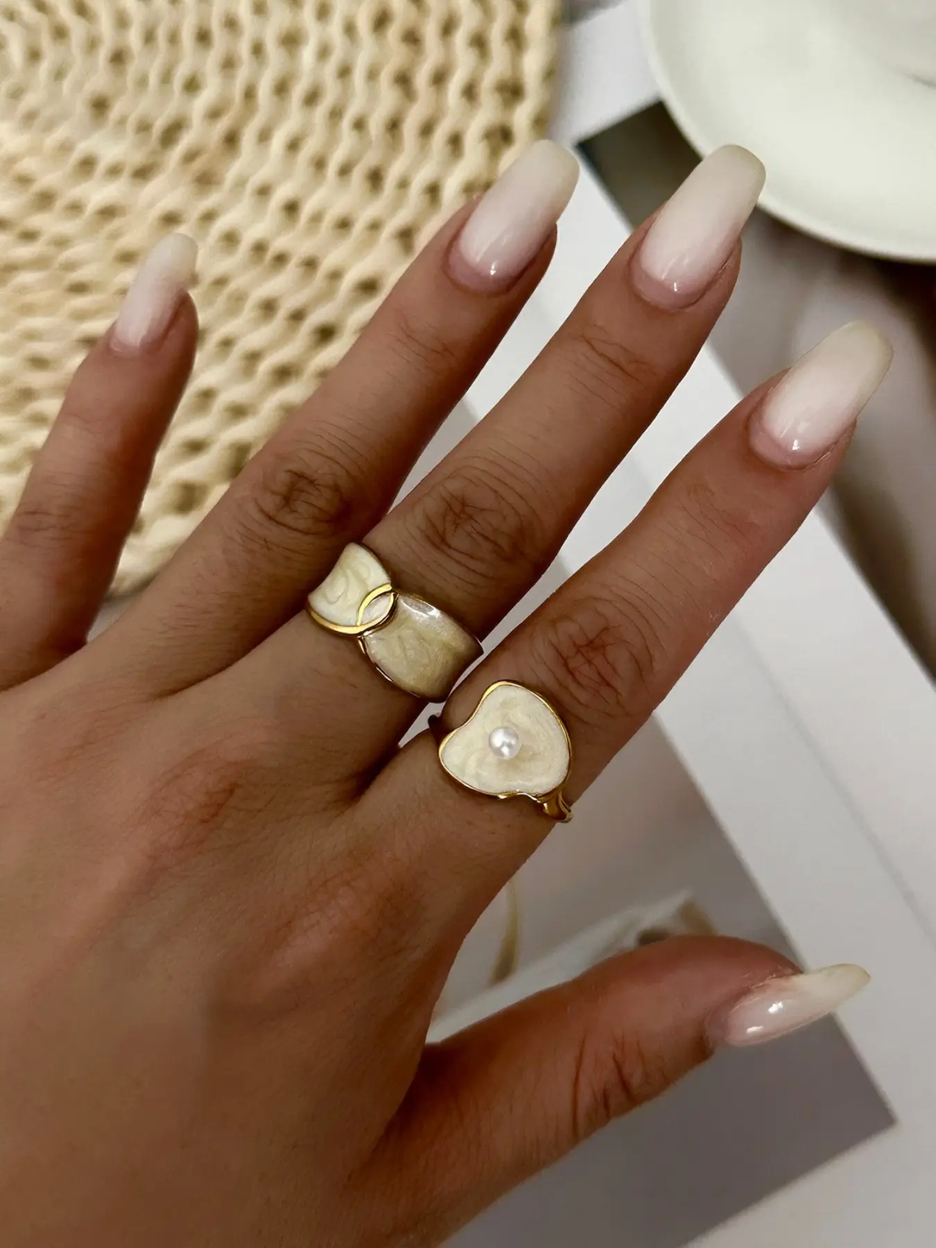2Pcs Stainless Steel White Enamel Ring Set Heart Pearl Ring & Interlocking Wide Band Ring Vintage Cream Enamel Golden Stackable Rings Waterproof Women Jewelry