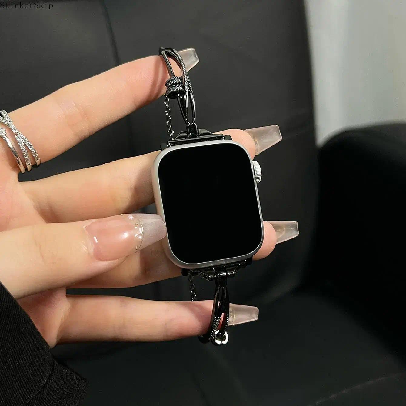 2026 Chain Design Apple Watch Band for Women – Fashionable Jewelry Style Bracelet Strap, Stylish Adjustable Watch Band Fits 38–49mm (All Series & Ultra), Trendy Daily Wear Accessory