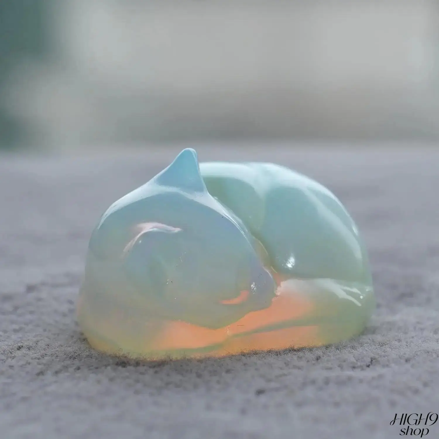 Handcrafted Imitation Opalite Crystal Sleeping Cat Statue, Cute Kitten Figurine, Desk & Home Decor Ornament