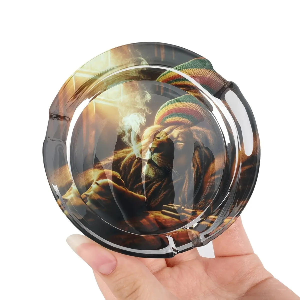 1 round glass ashtray with anti slip bottom pad, decorated with a lion pattern in reggae style, suitable for homes, bars, and terraces - a stylish and practical ashtray designed for reggae enthusiasts and decoration enthusiasts