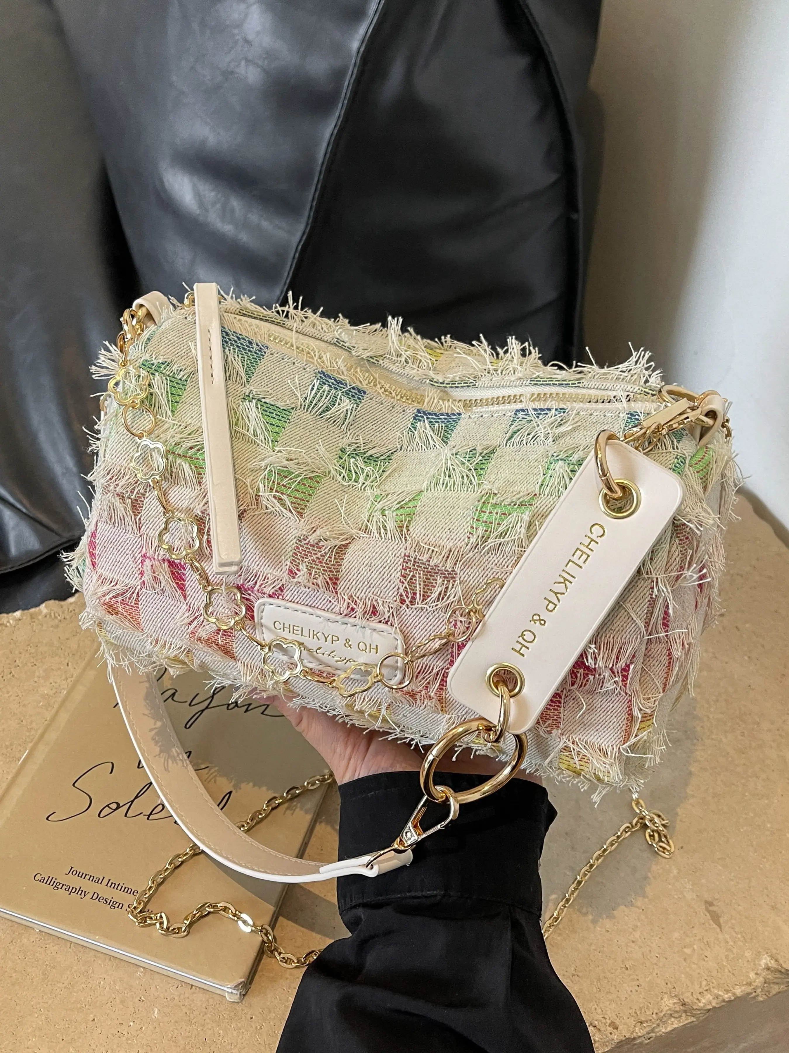 Women's Elegant Rainbow Stripe Pattern Crossbody Bag, Fashionable Versatile Shoulder Bag with Adjustable Strap, Trendy All-match Commuter Bag for Daily Used