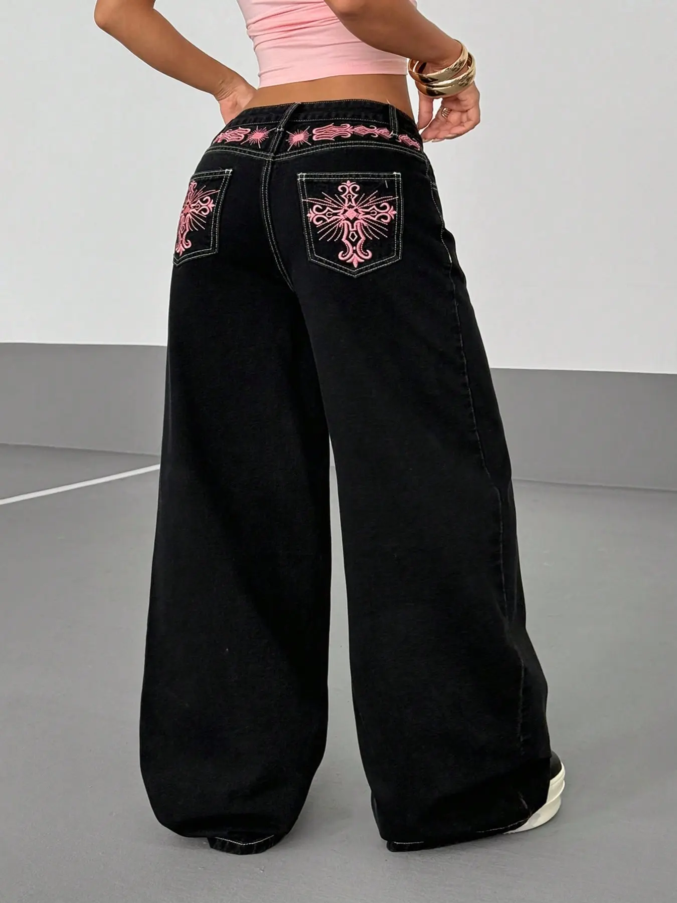 Y2K Gothic Cross Stitch Button Jeans for Women, Low Waist Loose Baggy Wide Leg Denim Jeans, Fashionable Long Jeans for Daily Wear