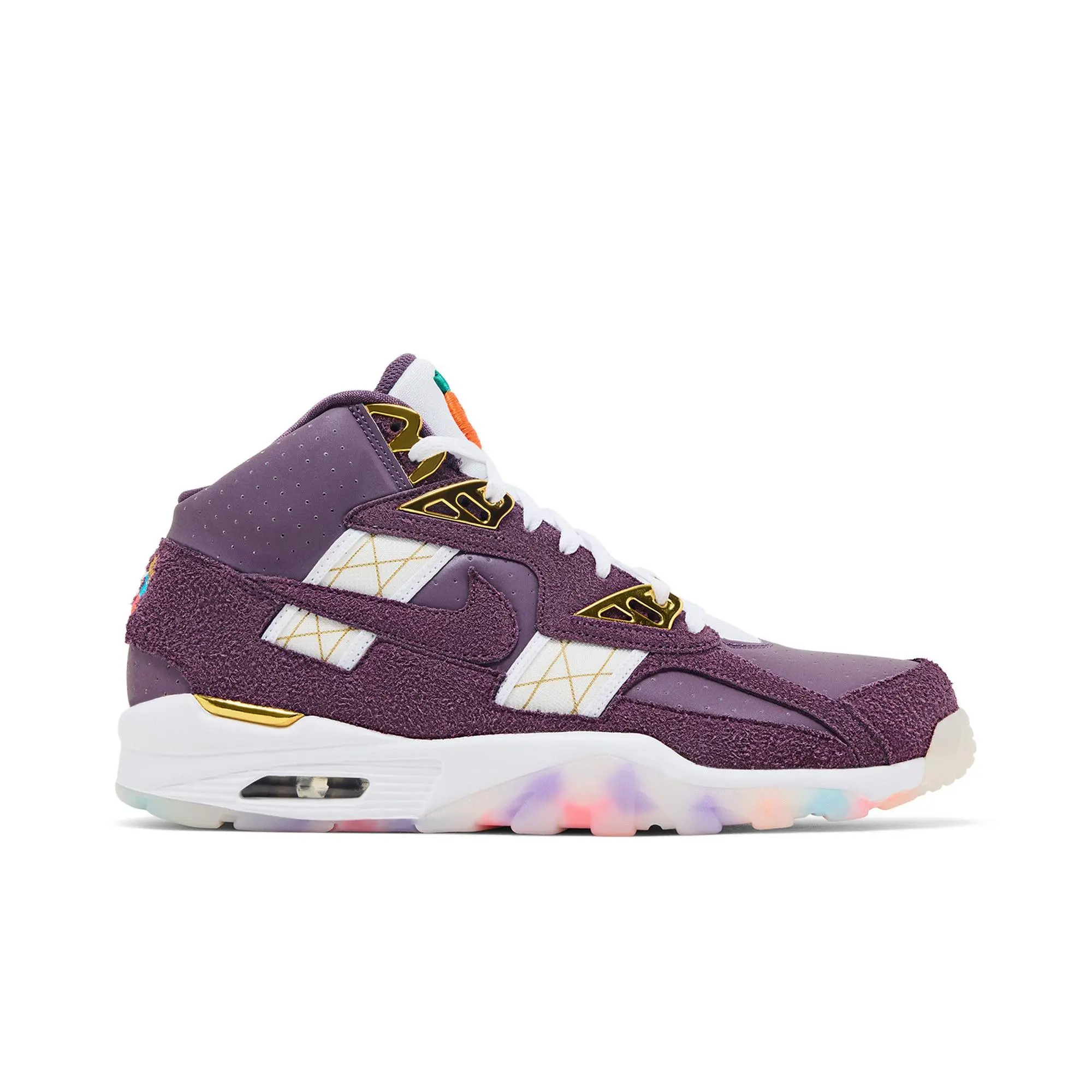 NIKE Unisex Air Trainer SC 'Atlanta Olympics 30th Anniversary' Basketball Shoes, Pro Purple/White-Sail-Metallic Gold, Above Ankle Mid Top Shaft, Leather Upper, Multi-Size Retro Look, Style IQ5796-500