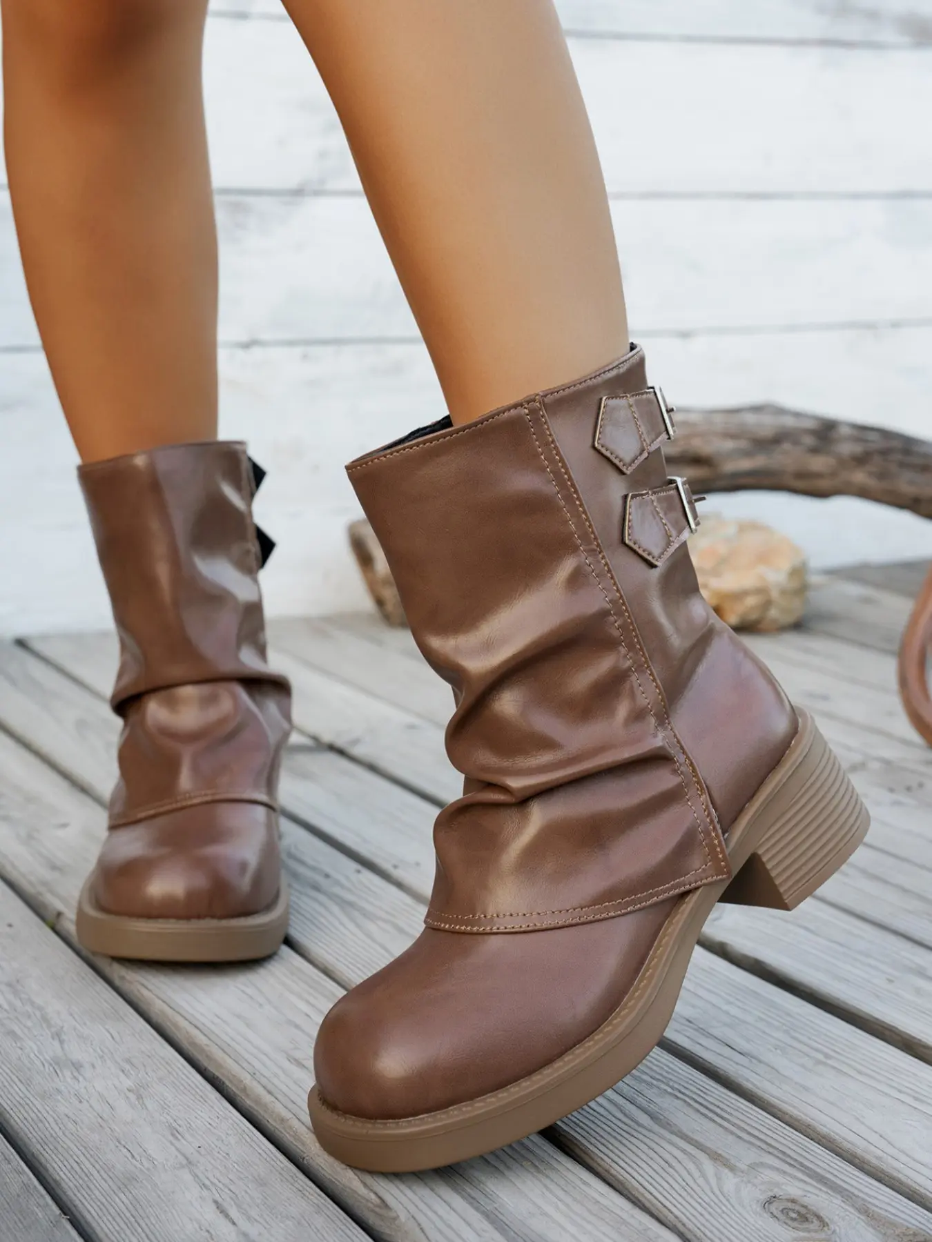Women's Pleated Leather Short Boots, Casual Commute Shopping, Vintage Motorcycle Style, Fall Winter Low Heel Thick Sole Side Buckle Anti-Slip Booties
