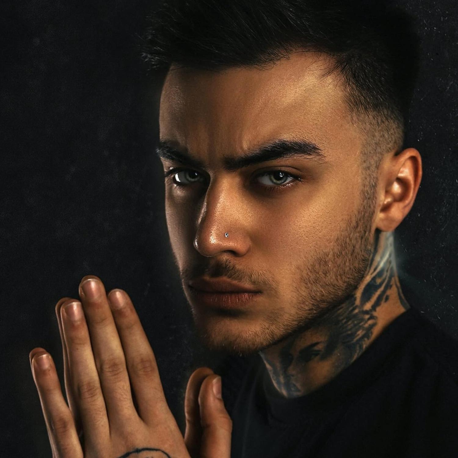 FINREZIO 1 Pc Colorful 6mm Piercing Stainless Steel Labret Tragus Stud Earrings for Women Men Helix Piercing Body Medusa Jewelry Shining Cubic Zirconia Nose Lip Ring