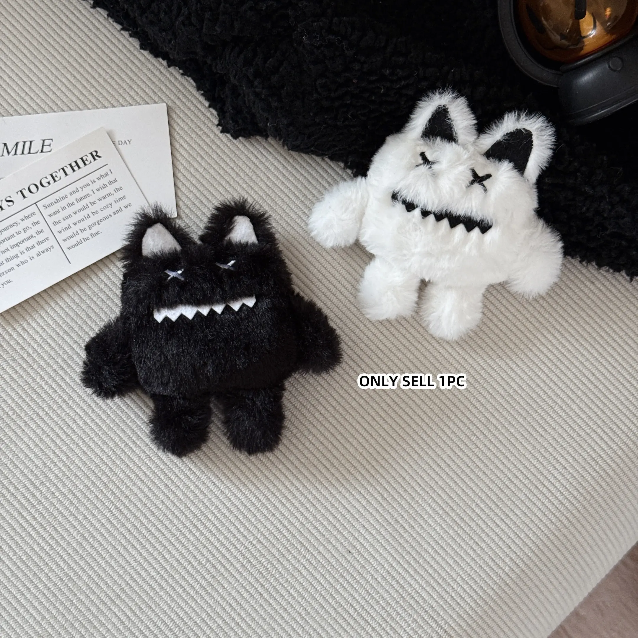 High-End Plush Cartoon Design Tooth Monster Audio Earphone Case, Shockproof Scratch-Resistant Durable Lost Prevention, for Apple AirPods 1/2, Pro/pro2, 3, 4, Pro3