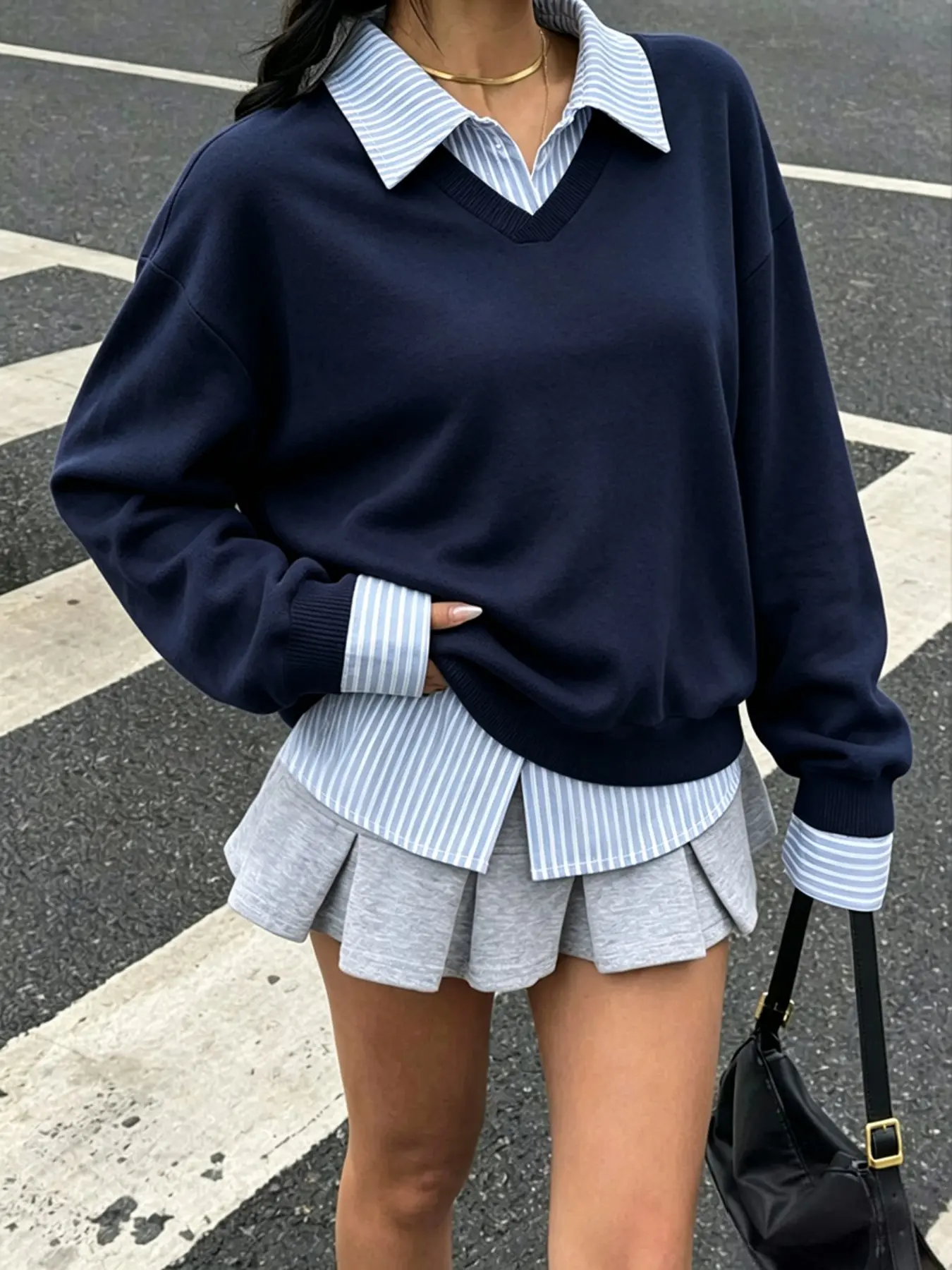 Women's American Style Patchwork Fake Two-Piece Fashion Sweatshirt, Spring Autumn Versatile Comfortable Top, Soft Fabric, Casual Loose-Fit, Collared