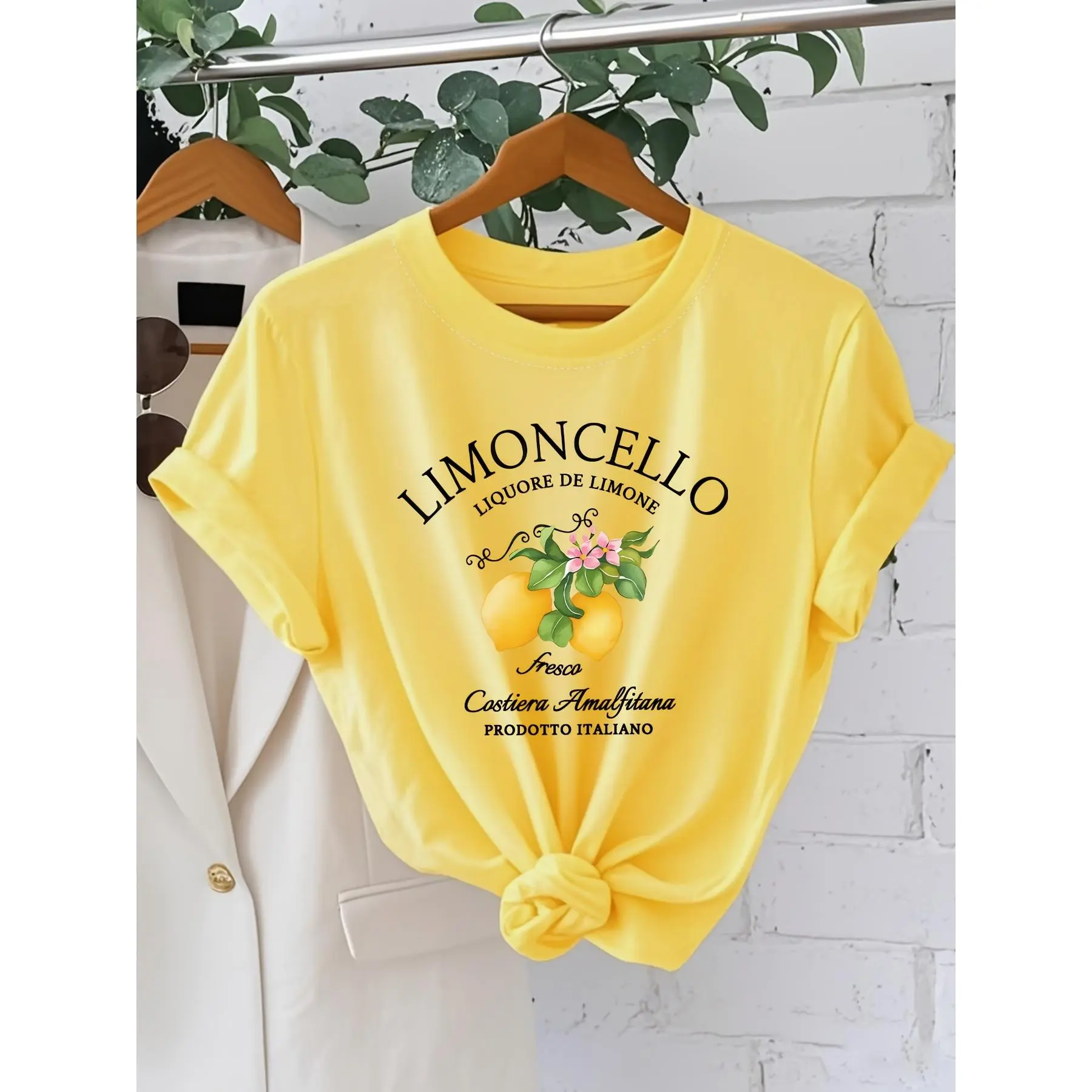 Women's T-Shirt - 2026 New Spring/Summer Collection, Italian Amalfi Coast Lemon Print, Crew Neck, Short-Sleeve Knit Polyester Fashion Casual Tee