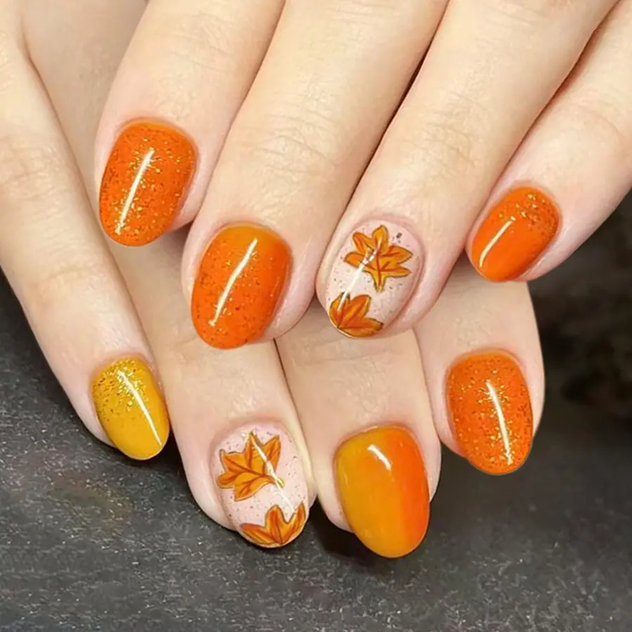 Short Oval Glossy European Autumn Winter Nails, Gradient Pumpkin Leaf Glitter Press-On Nails, Reusable Thanksgiving Nail Art Nail Set for Women and Girls