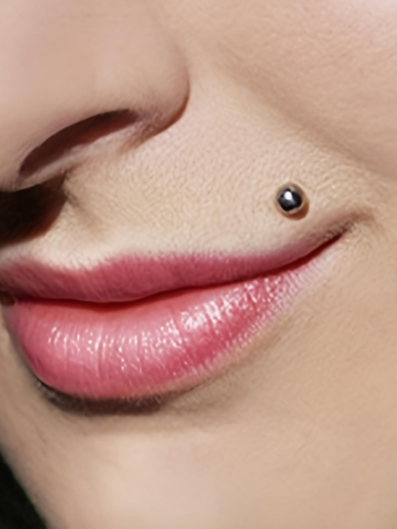 6 Pairs Stainless Steel Lip Studs, 16g Surgical Steel Tragus Cartilage Helix Earrings Studs Replacement Balls Short Lip Rings 4-12mm Conch Piercing Jewelry, Body Jewelry for Men & Women, Nose Rings