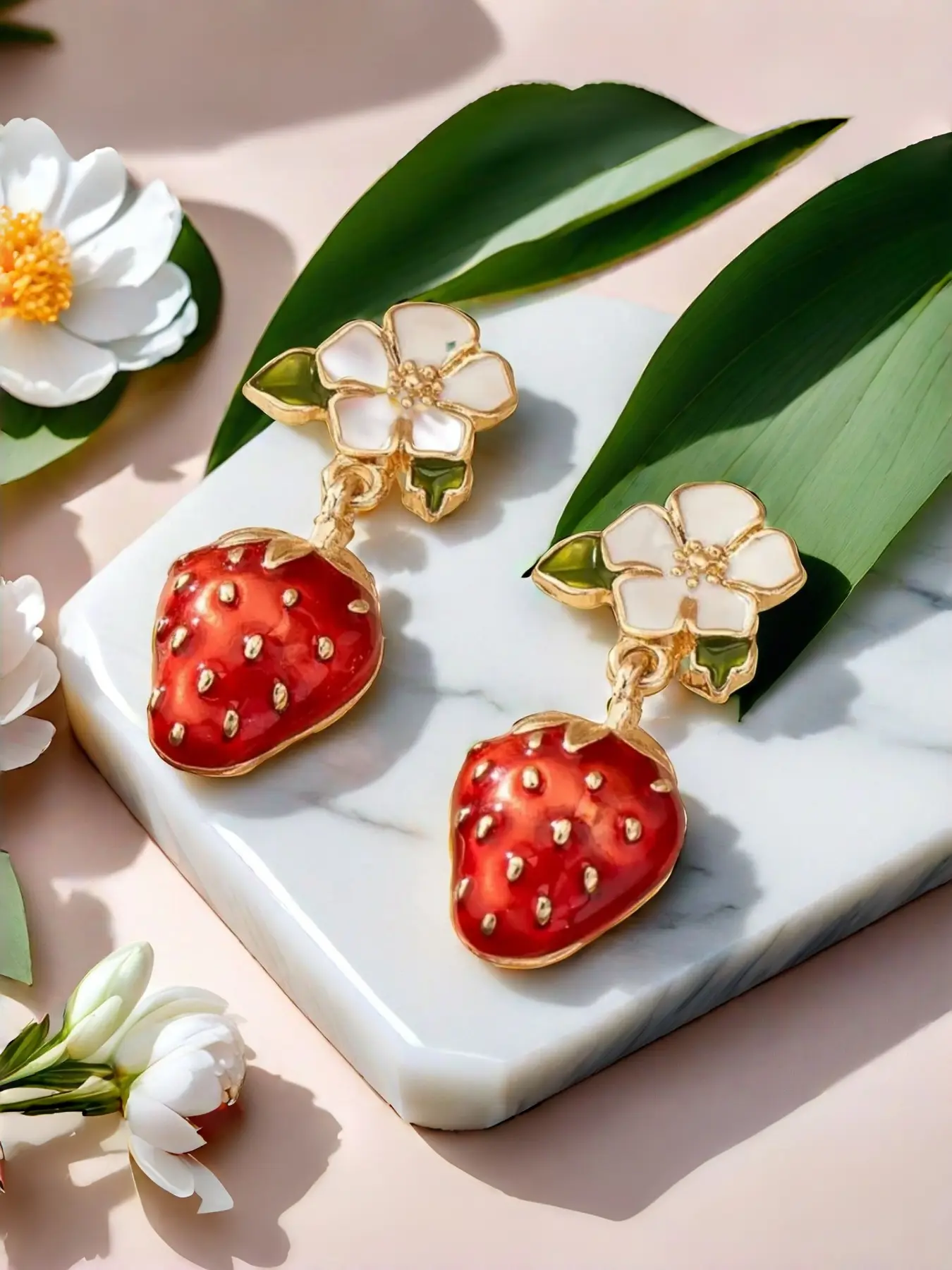 New Cute Strawberry Dangle Earrings, Fashionable Versatile Trendy Accessory, Stylish Ear Jewelry for All Occasions