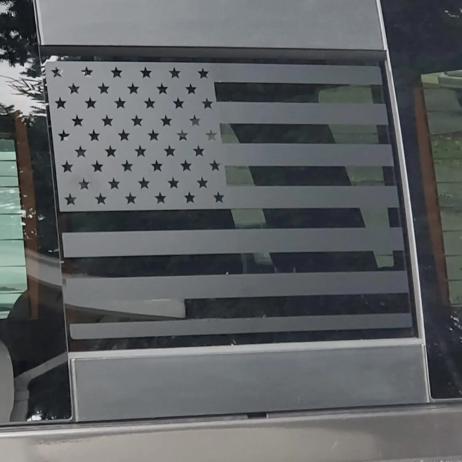 Rear Middle Window Decal Fits for 2014-2024 2025 2026 Chevy Colorado GMC Canyon, Matte Black American Flag Back Sliding Window Vinyl Sticker
