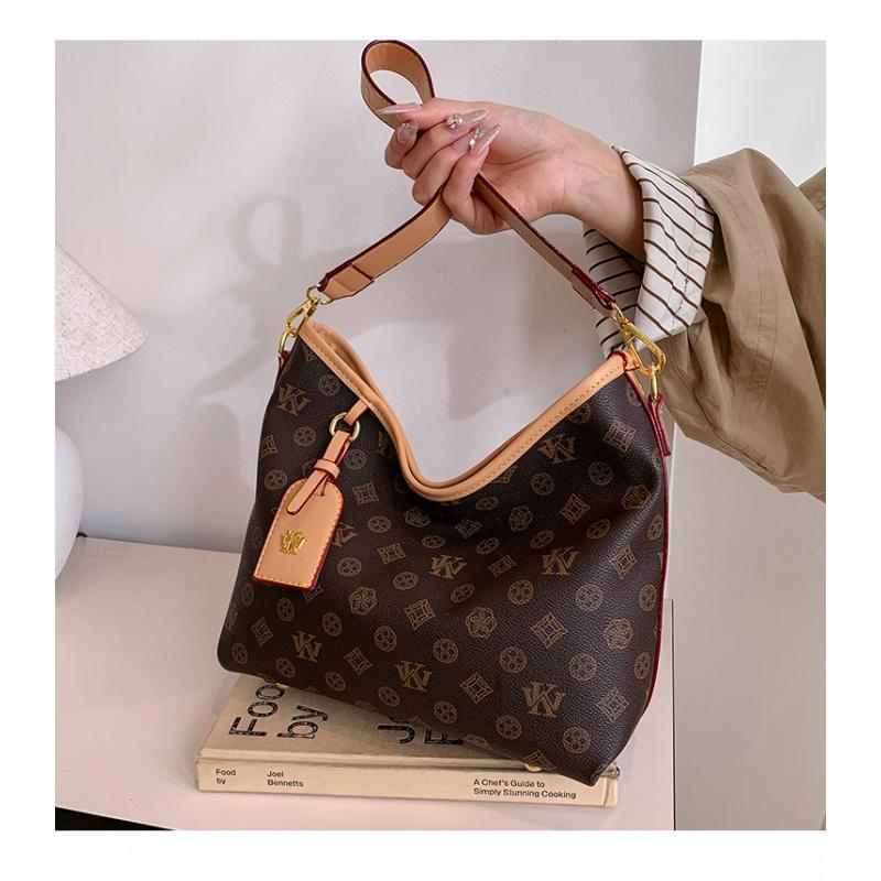 Mia Bag Shop High-end Fashion Large Capacity Tote Bag for Women 2025 New Vintage Print Commuter Shoulder Bag Crossbody Bag in PU Material for Daily Use 20 cm long, 20 cm wide, and 28 cm tall 20 cm long, 20 cm wide, and 28 cm tall