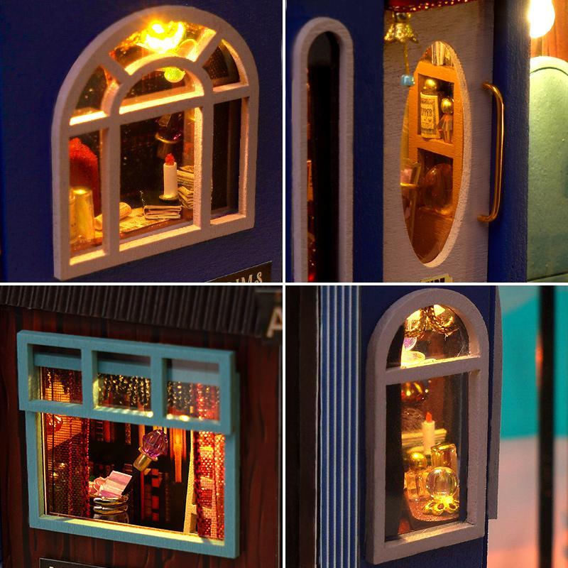 DIY Book Nook Kit, 1 Box Miniature Book Nook Kit, Bookshelf Decor, Home Decor Micro Model, The Perfect Gift for Teenagers and Adults, Halloween