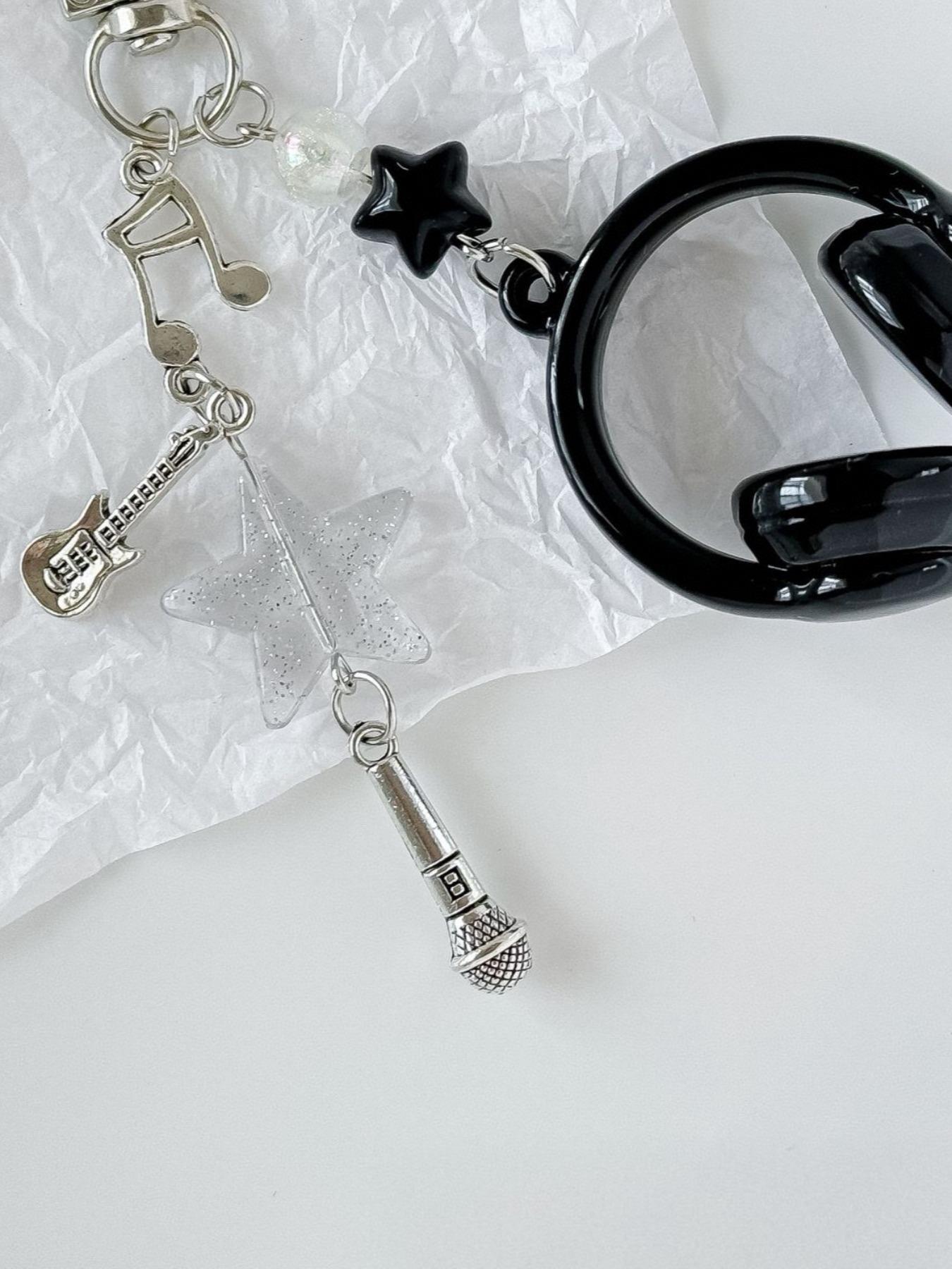 Creative Mini Music Earphone Keychain, Guitar Note Design, Unique Musical Accessory, Perfect Gift for Musicians & Music Lovers