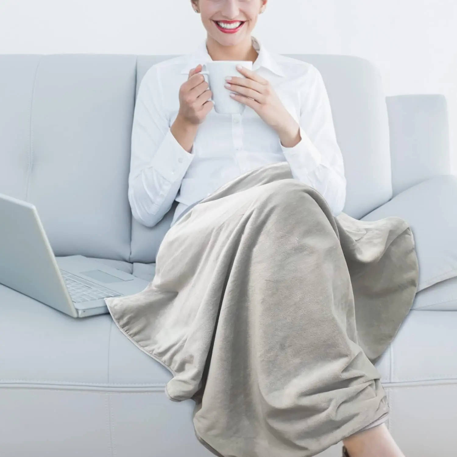 Anti-Radiation Faraday Blanket with Faraday Fabric Radiation Blocker, 38x40 in Blanket Shape for Pregnant People, Blocks 5G-WiFi-Bluetooth Electric Waves, Sports & Outdoor Protection Accessory (Gift)