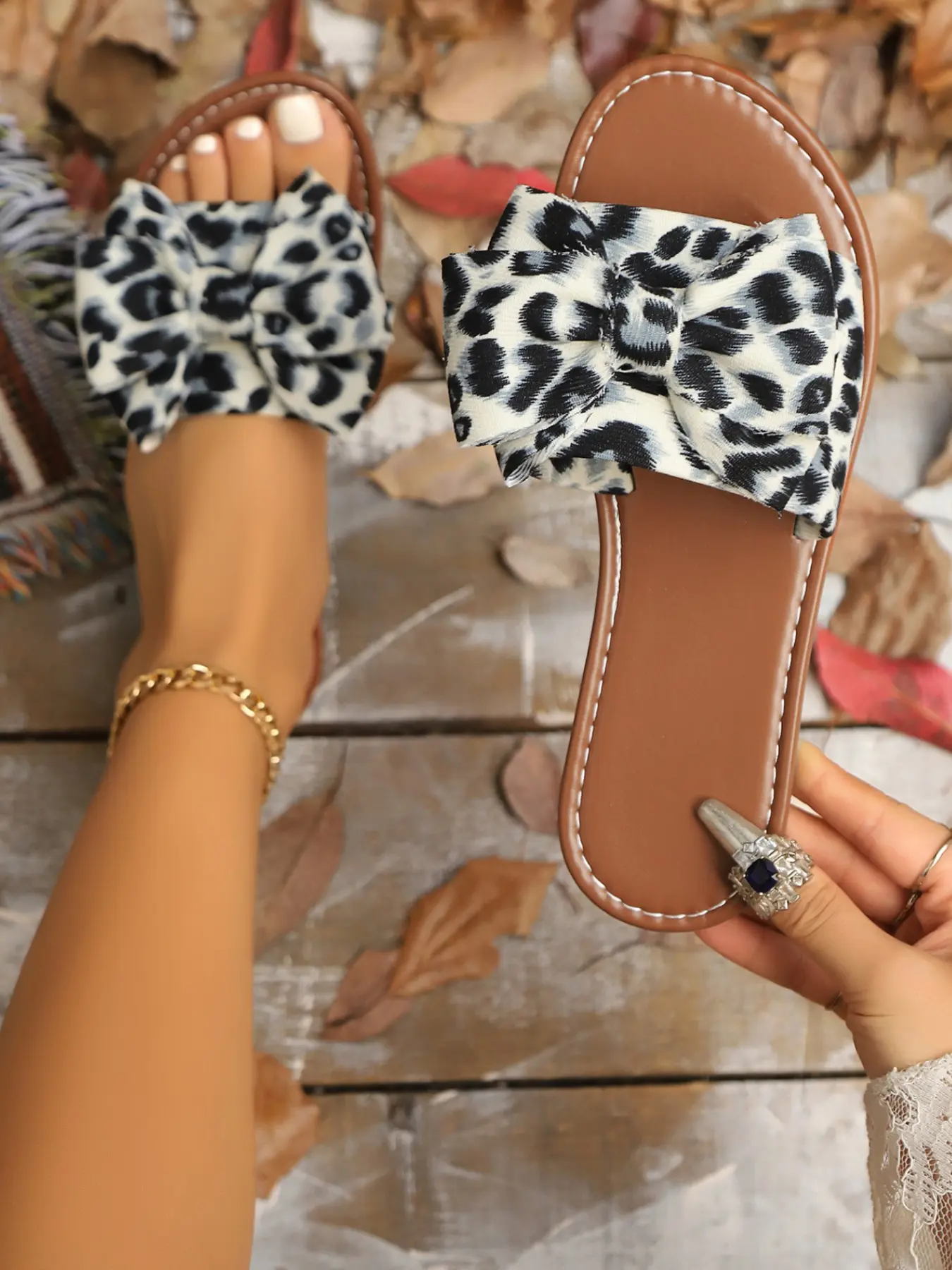 New Women's Leopard Pattern Fabric Sandals, Bow Design, Open Toe, Casual Summer Shoes, Wide Fit, Perfect for Beach and Daily Wear