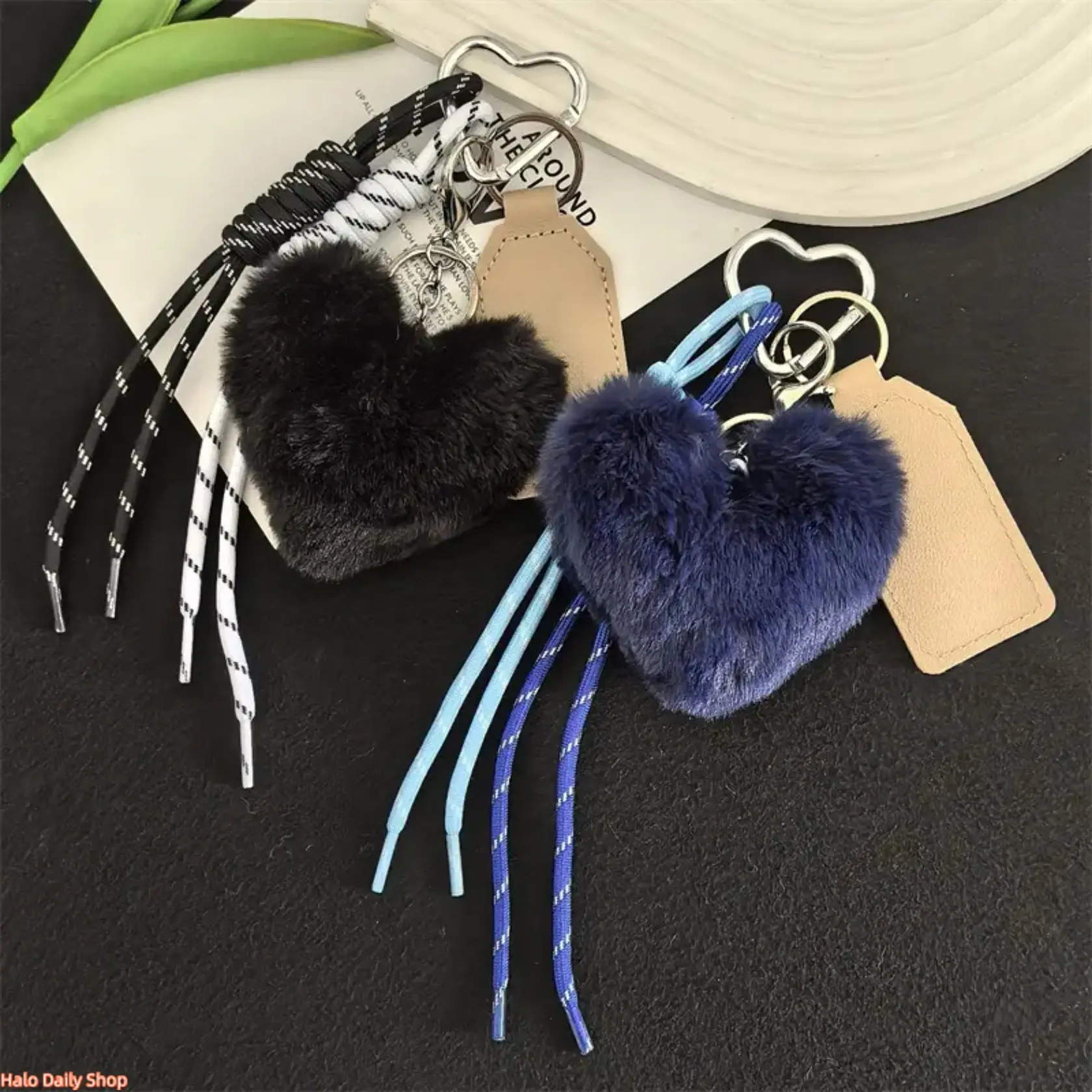 Women's Plush Leopard Print Heart-Shaped Furry Keychain - Cute Animal Print Boutique Style Mini Bag Accessory, Bag Decoration Pendant, Keychains for Women Gift, Mini Bag Accessories campingessentials