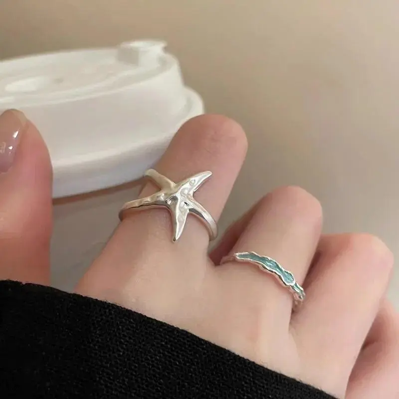 Women's Alloy Metal Beach Starfish Ring - Adjustable, Stacking Easy Open Ring, Coastal Look Female Wear Jewelry for Vacation, Everyday Use