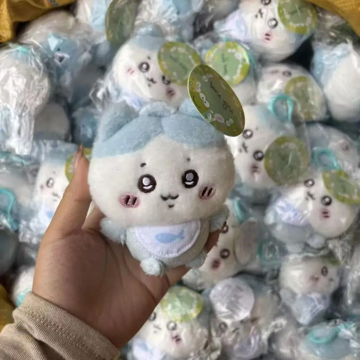 jiyi Baby Plush Doll Keychain Kawaii Usagi Hachiware Momonga Bib Pendant Soft Stuffed Toy Bag Charm Gift Boys Girls Cute