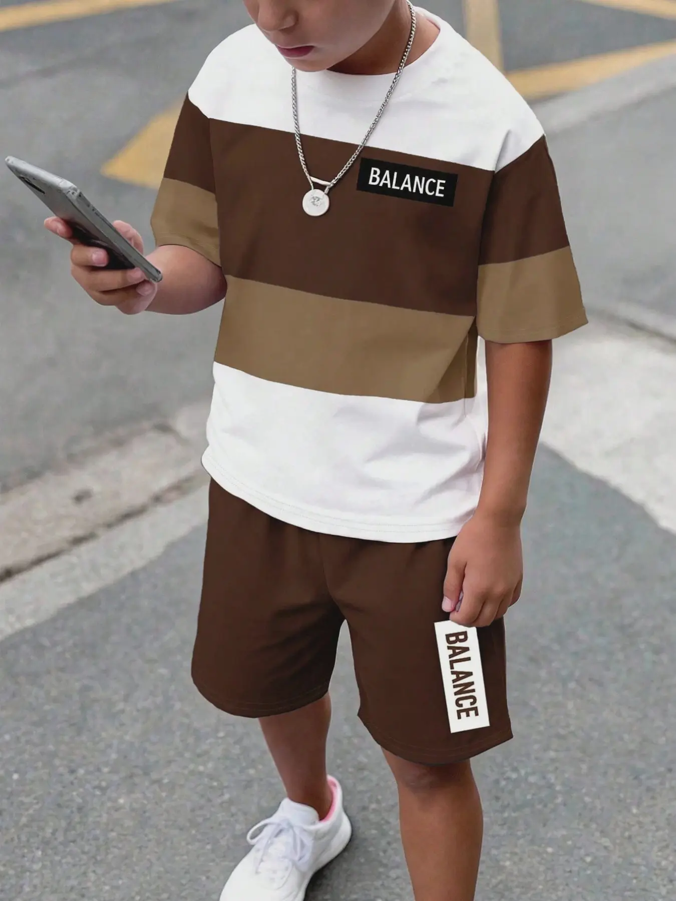 Boys' Trendy Four-Color Block Plaid Short Sleeve T-Shirt Set, Casual Home & Outdoor Wear, Slim Fit, All over Print, Shorts Included