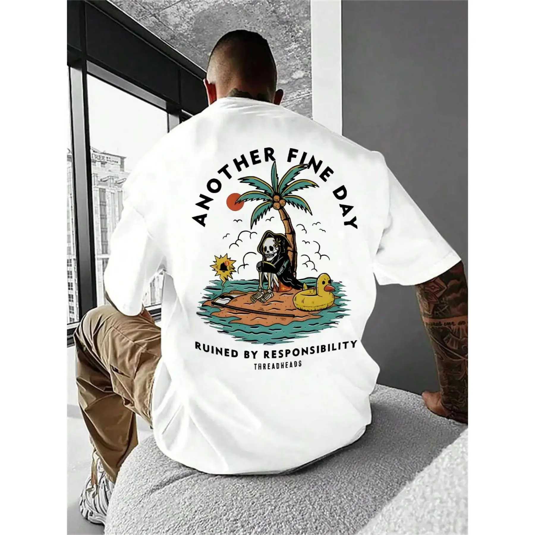 Men's Skull & Beach Print Round Neck Tee, Regular Fit Casual Streetwear Short Sleeve T-shirt, Men's Summer Top for Daily Wear, Tropical, Island, Menswear, Long, Clothes, Casual Printed