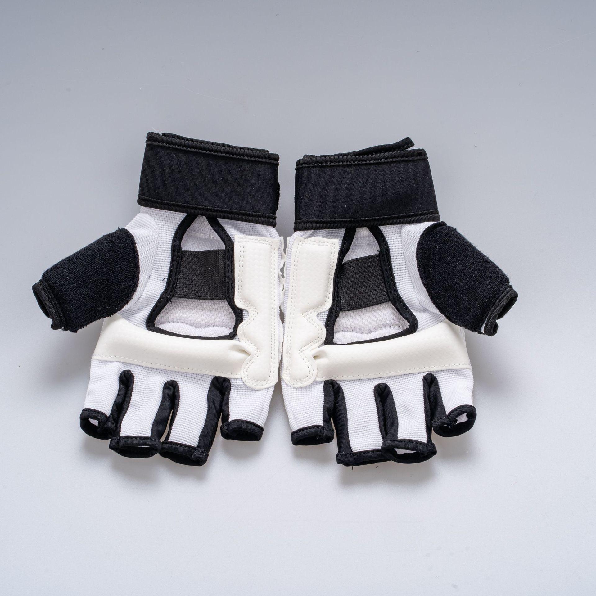 Taekwondo Hand & Foot Guards Set – Half-Finger Protective Gear for Kids & Adults, Ideal for Sparring, Kickboxing & Martial Arts Kids & Adults Taekwondo Protective Kit – Half-Finger Hand/Foot Guards, Boxing Gloves Included for Sparring & Kickboxing