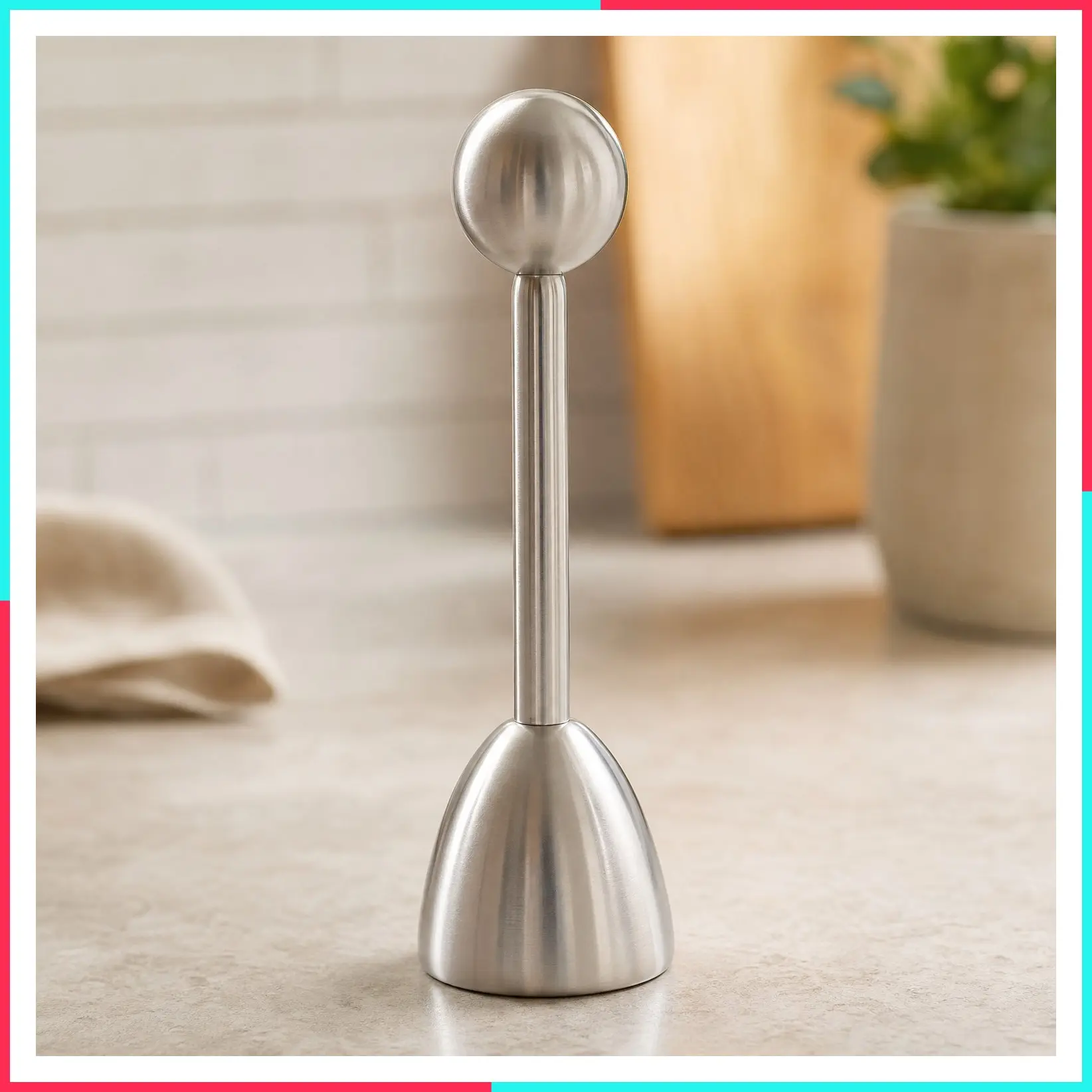 Egg Topper Opener Cracker Tool – Easily Cut and Remove the Top of Soft-Boiled Eggs