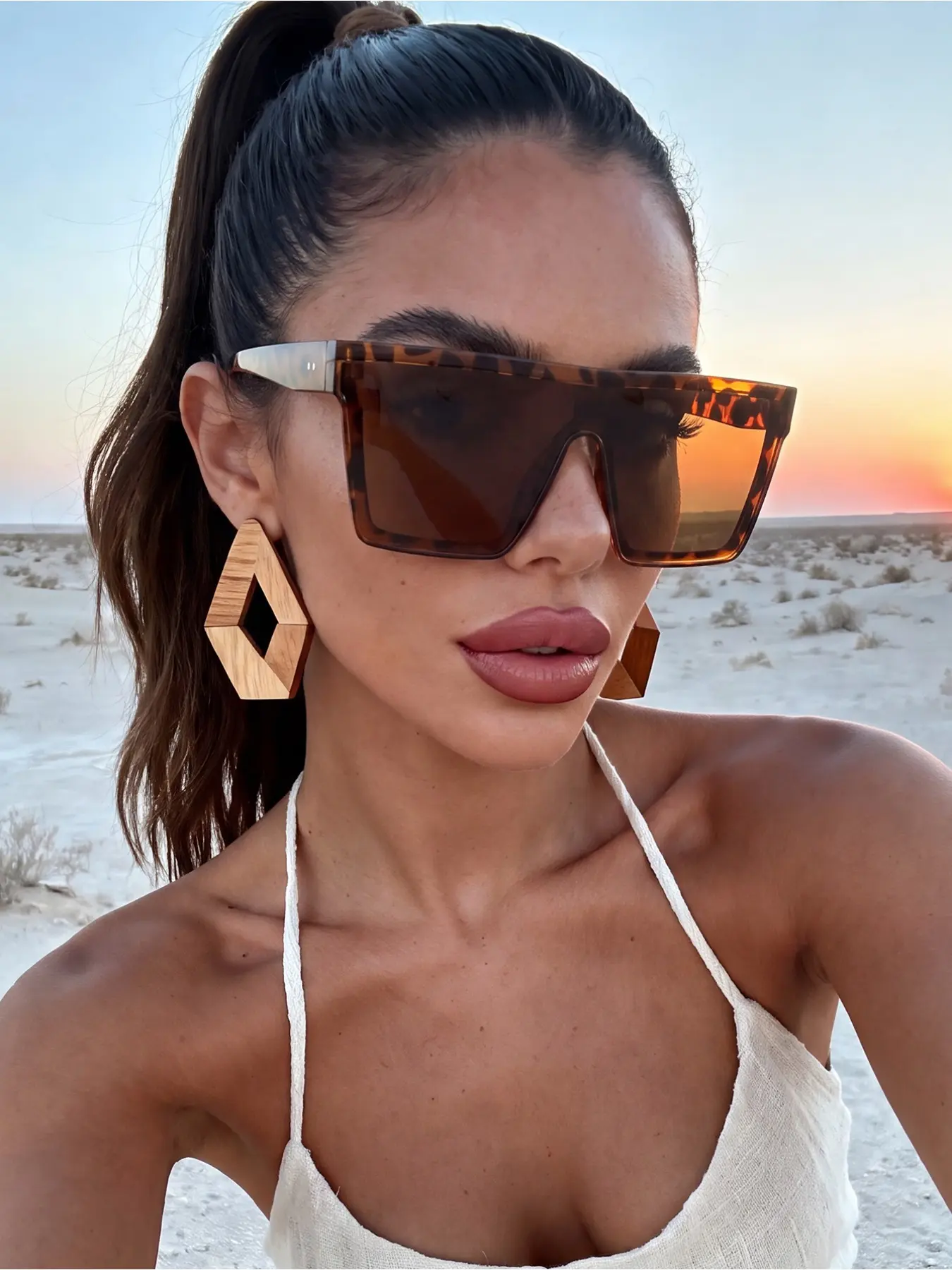 1 pair of unisex leopard print large frame oversized bohemian sunglasses, suitable for driving, camping, fishing, daily life, street photography accessories, beach accessories