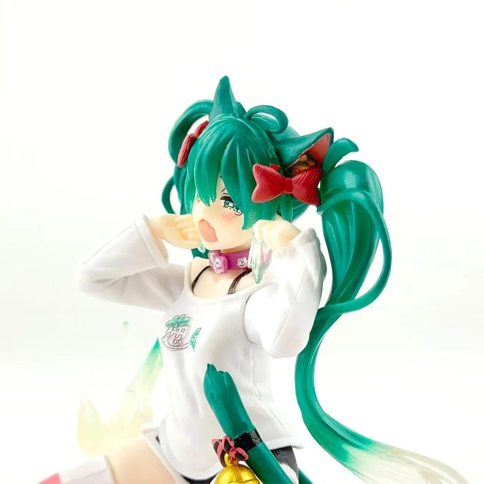 New In Stock Hatsune Miku In A World With Closed Windows Collectible Anime Action Kwaii Miku Figures Model Toys Christmas Gifts