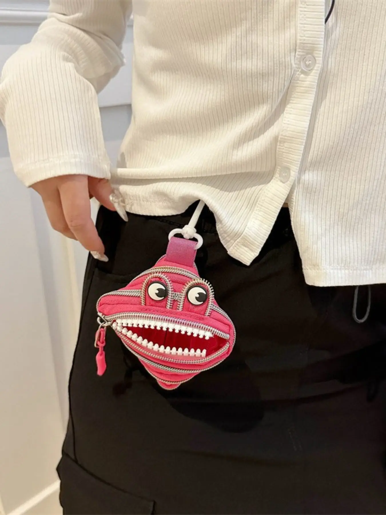 Funny Big Mouth Monster Mini Coin Purse Keychain, Creative Lipstick Earphone Storage Bag, Cute Versatile Bag Charm