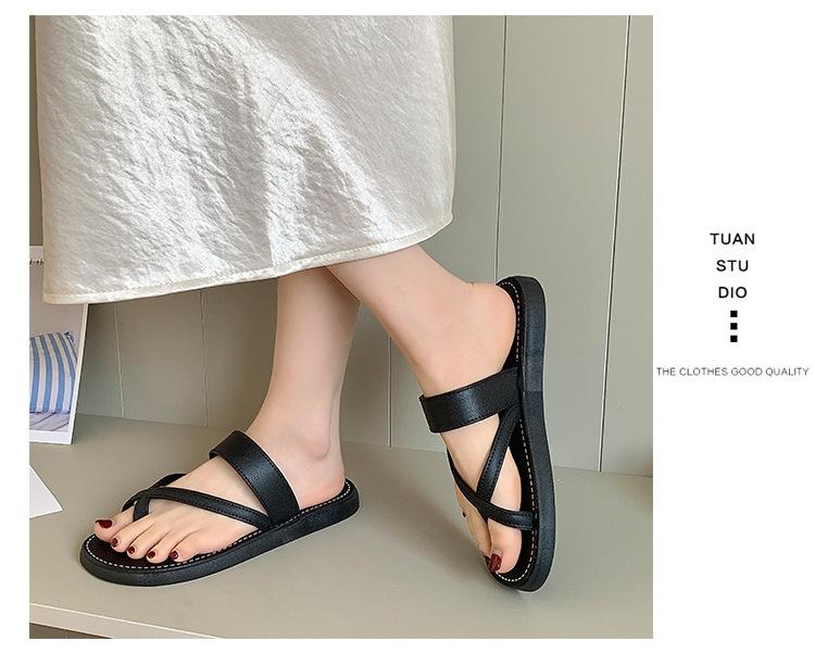 New summer women's slippers, fashionable and versatile, cross-toe slip-on sandals, non-slip, suitable for bathroom, bathing, and outdoor beach wear