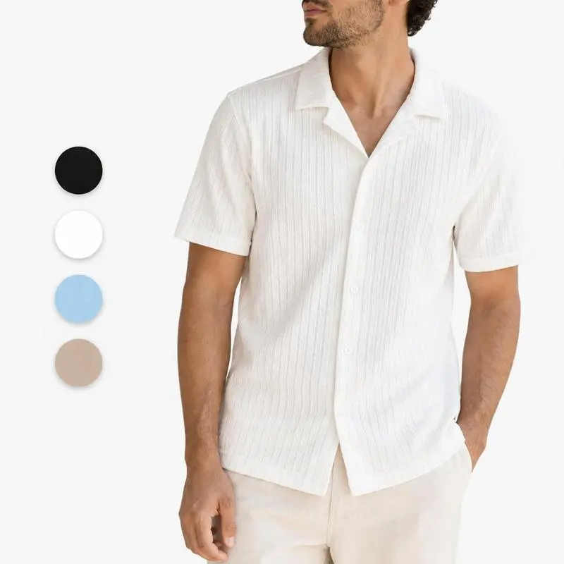 Men's Textured Vertical-Stripe Short-Sleeve Shirt with Cuban Collar – Loose, Casual Button-Down; Solid-Color Summer Resort Style