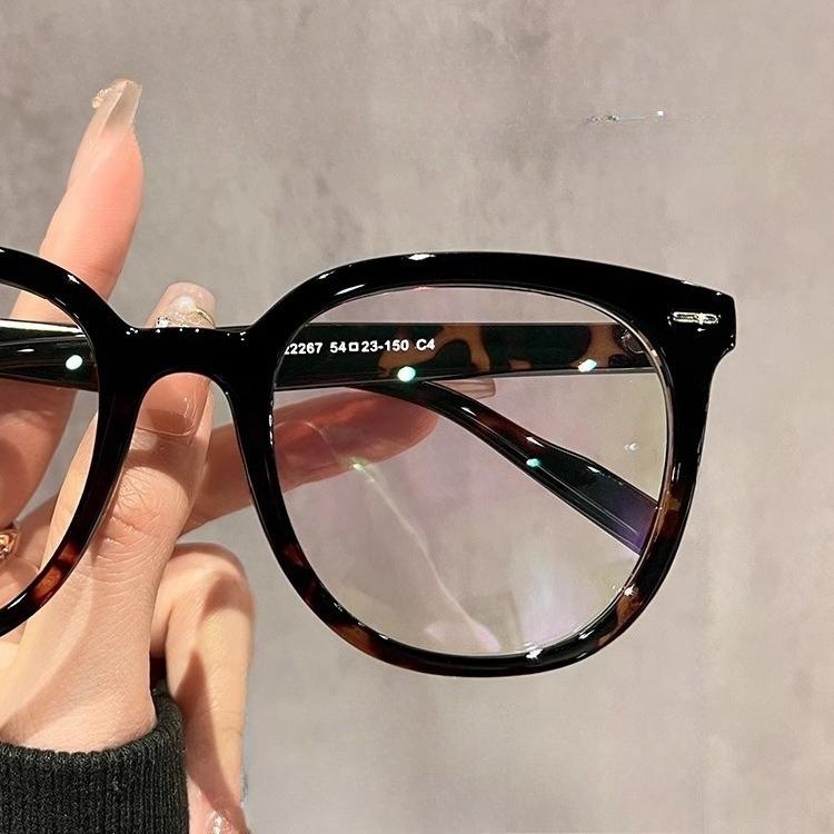 Fashion Black Blue Light Blocking Eyeglasses Women Lightweight Luxury Stylish Optical Frames