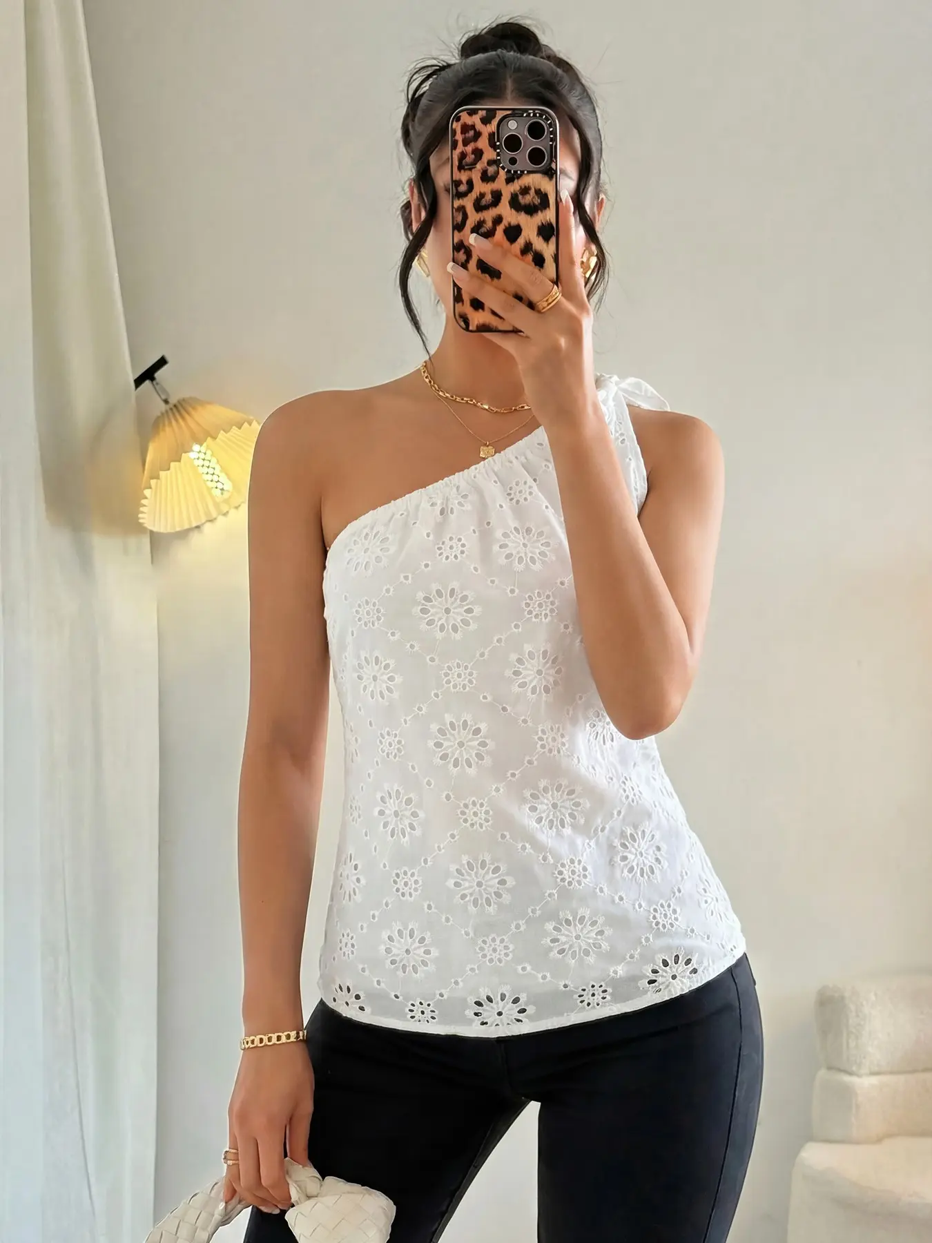 Women's Sexy Asymmetrical Design Off-Shoulder Sleeveless Camisole Vest Top, Summer Casual Slim Fit Shirt, Perfect for Spring and Summer, Elegant Sleeveless Top Womenswear